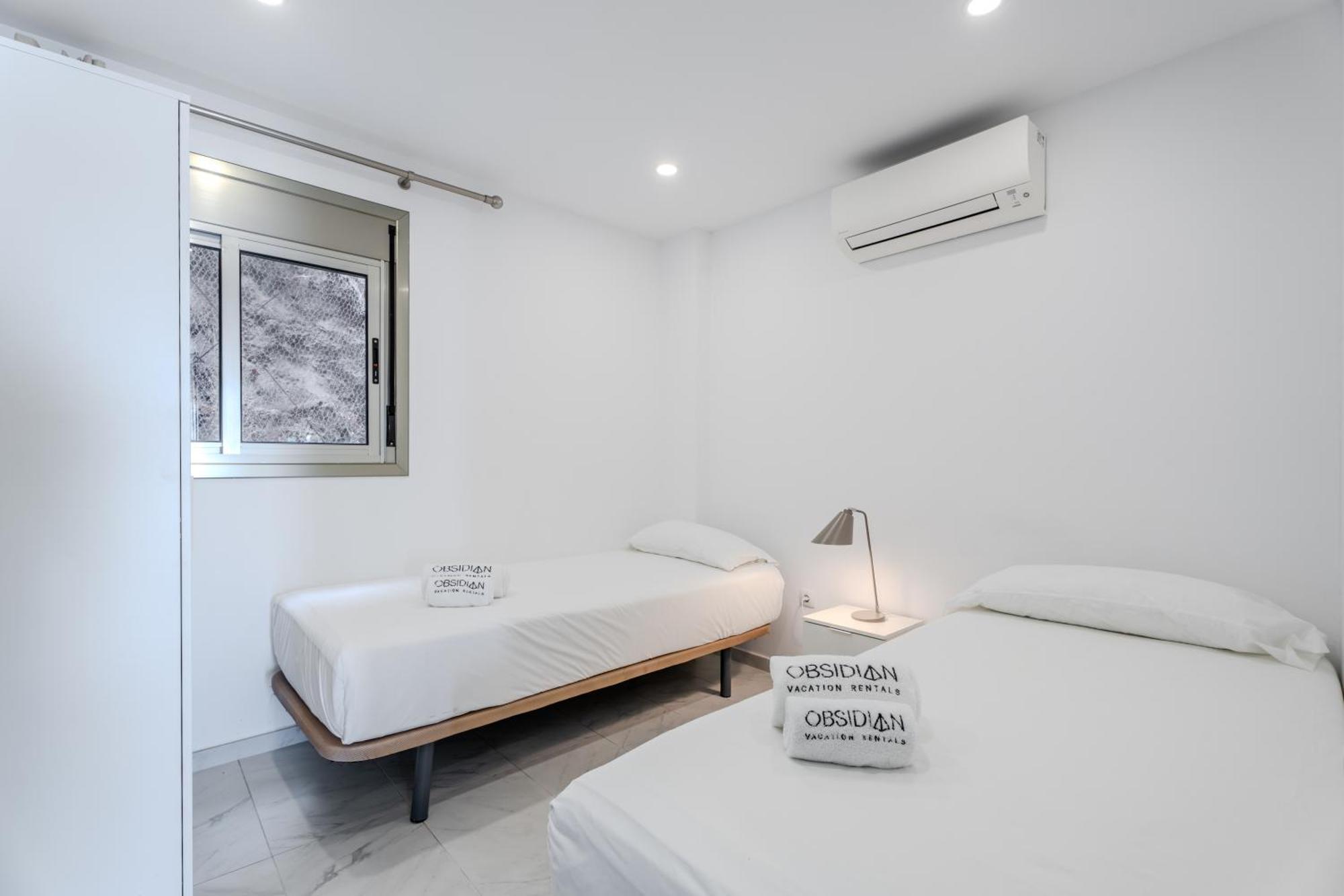 Obsidian Ocean Blue Radazul Apartment Luaran gambar